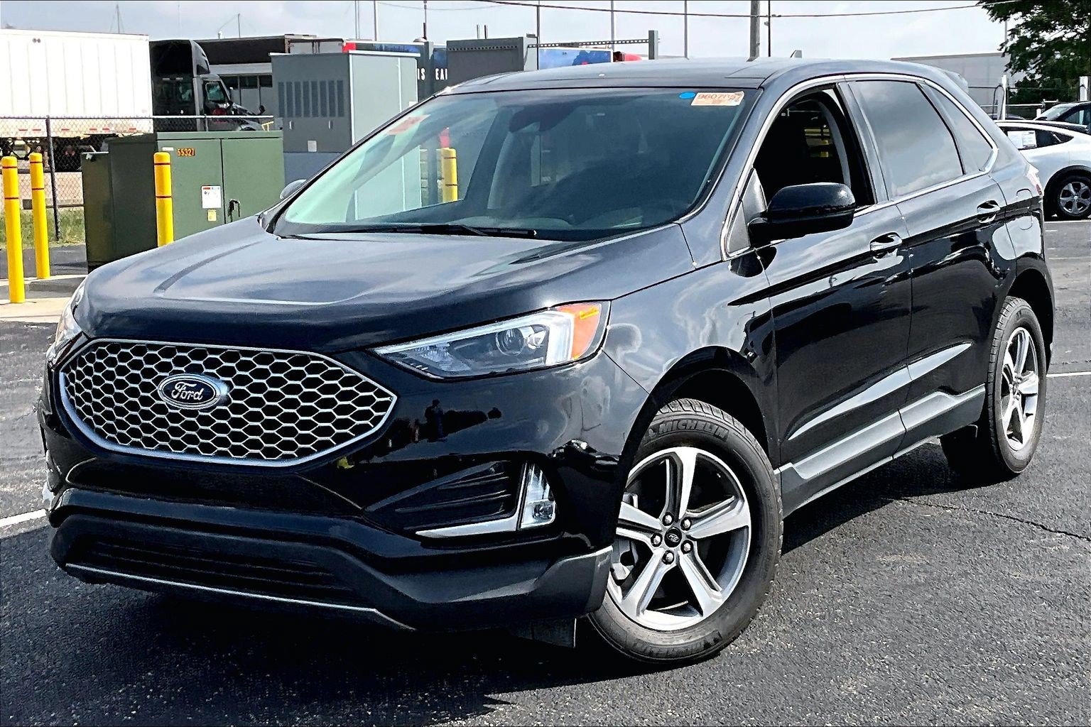 Certified 2024 Ford Edge SEL w/ Convenience Package AWD/4WD image 8