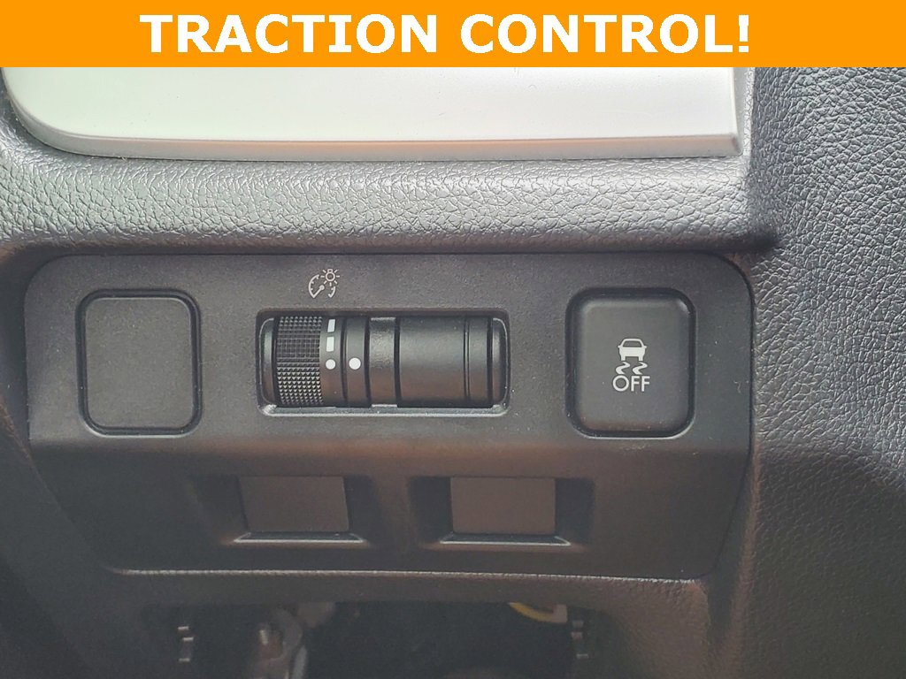 Used 2017 Subaru Crosstrek 2.0i Premium image 16