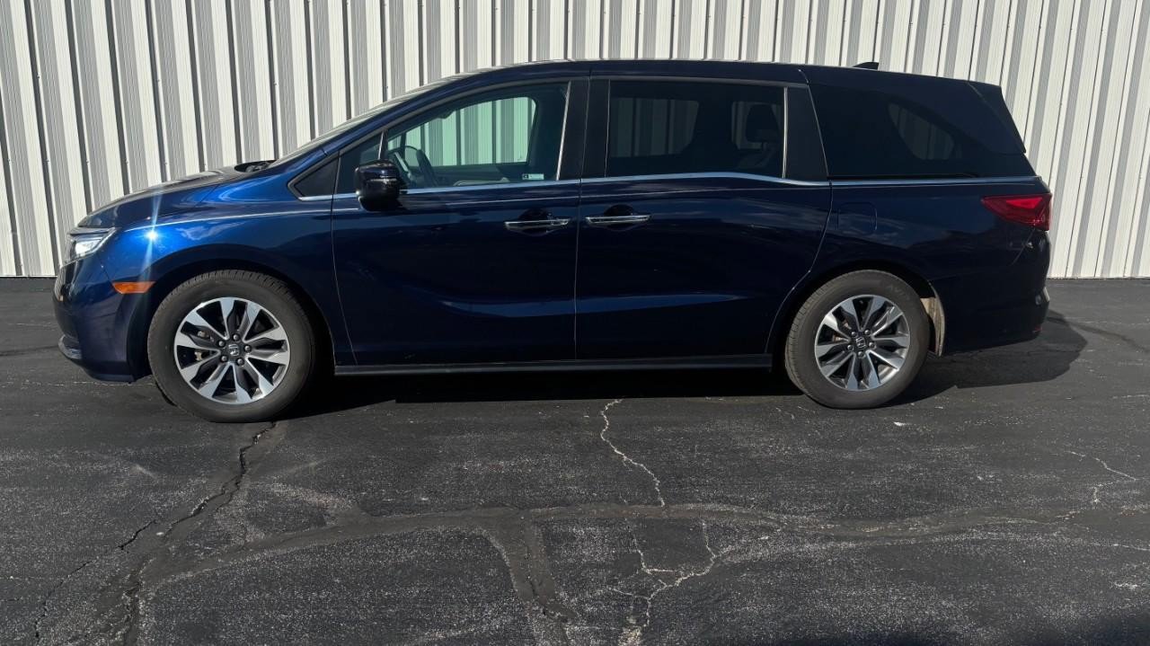 Used 2022 Honda Odyssey EX-L image 2