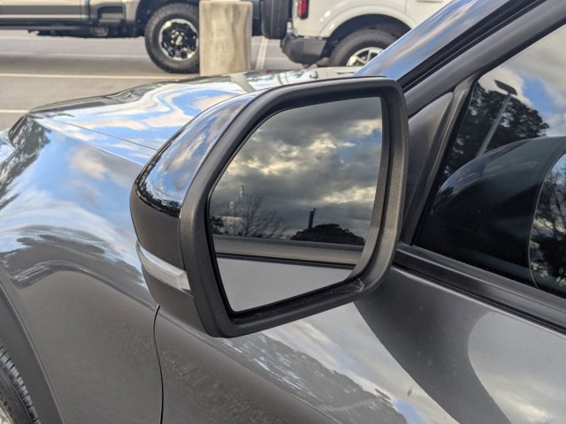 Certified 2022 Ford Explorer Limited w/ Limited Technology Package image 13