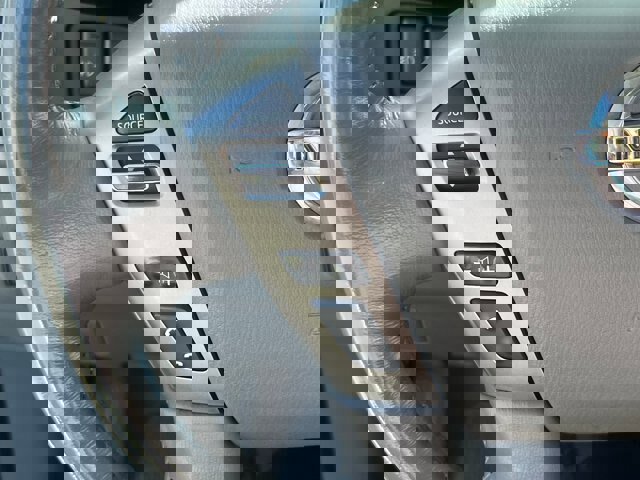 Used 2020 Nissan NV 3500 SL image 18