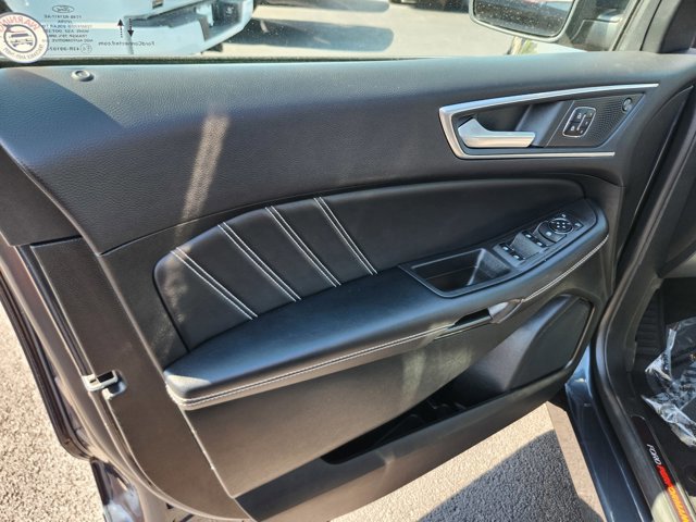 Certified 2022 Ford Edge ST w/ Cargo Accessory Package image 39