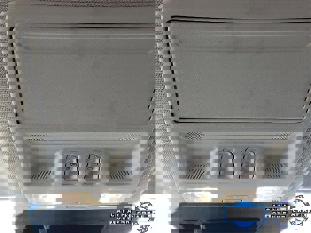 Certified 2022 Ford Escape SEL w/ SEL Stealth AWD Package image 21