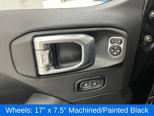 Used 2022 Jeep Wrangler Unlimited Rubicon 4xe AWD/4WD image 32