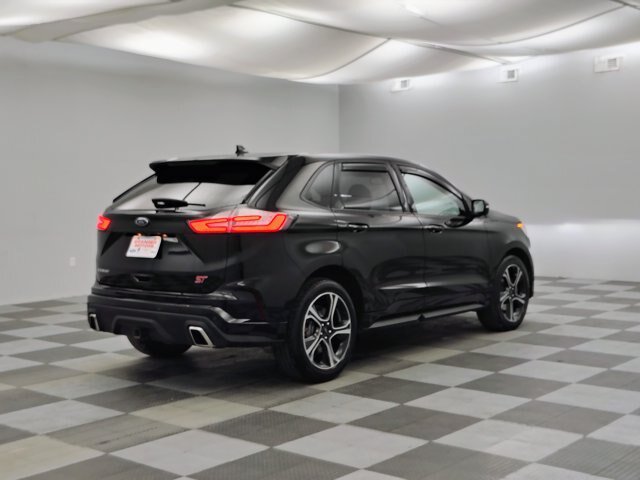 Certified 2019 Ford Edge ST w/ Convenience Package AWD/4WD image 10