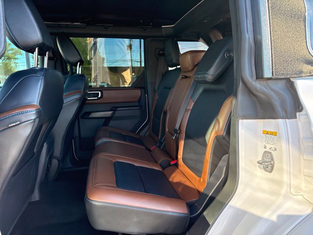 Certified 2024 Ford Bronco Outer Banks AWD/4WD image 14
