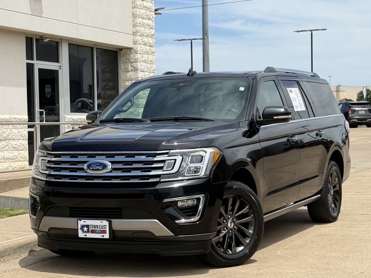 Certified 2020 Ford Expedition Max Limited w/ Equipment Group 301A RWD image 2