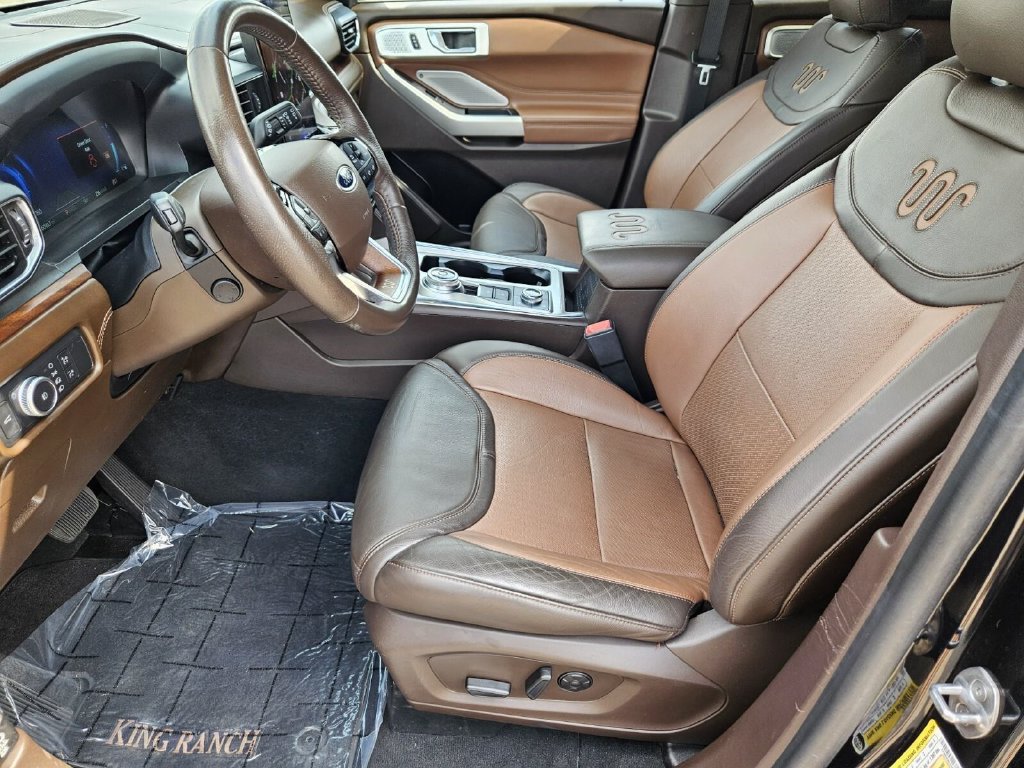 Certified 2022 Ford Explorer King Ranch w/ Premium Technology Package AWD/4WD image 19