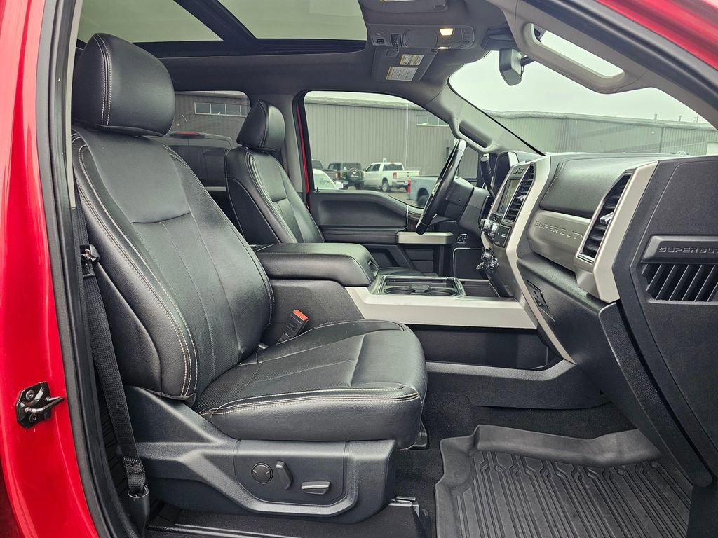Certified 2021 Ford F350 Lariat w/ Lariat Ultimate Package image 15