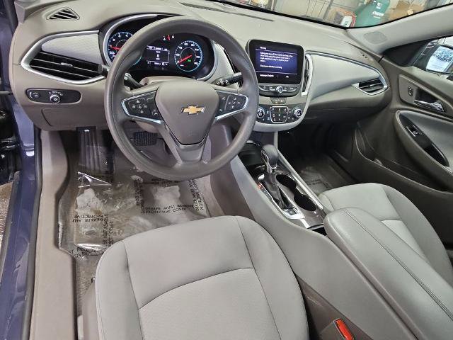 Used 2025 Chevrolet Malibu LT FWD image 15