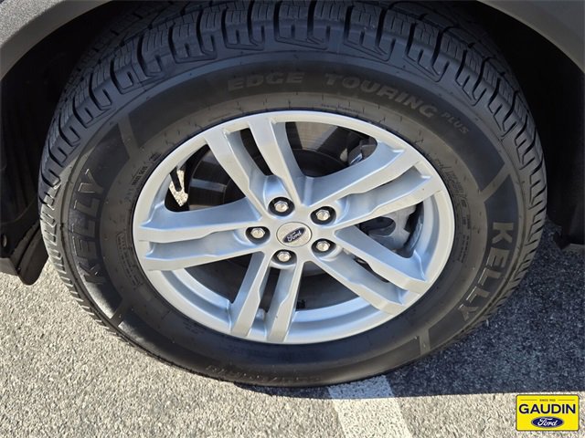 Certified 2023 Ford Explorer XLT image 10