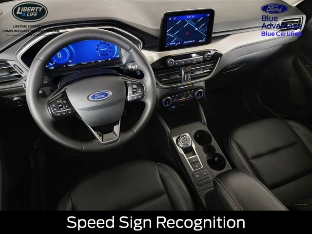 Certified 2022 Ford Escape SEL w/ Technology Package AWD/4WD image 33