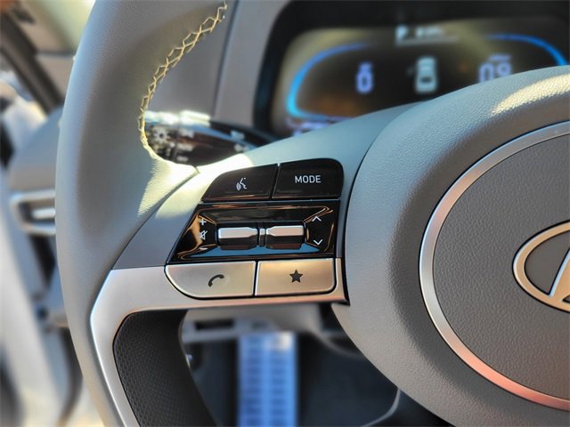 Used 2026 Hyundai Elantra Sport image 21