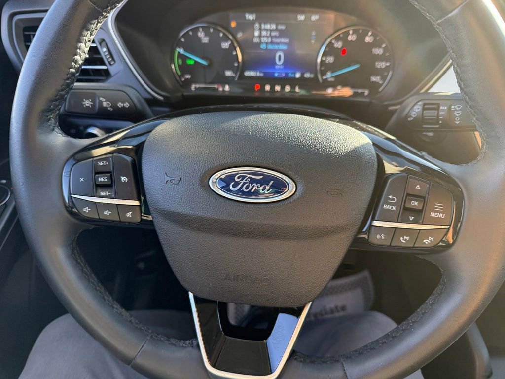 Certified 2021 Ford Escape SEL image 24