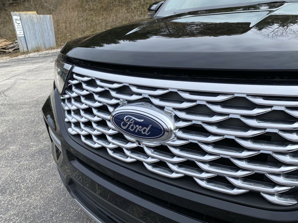 Certified 2023 Ford Explorer Platinum w/ Technology Package image 53