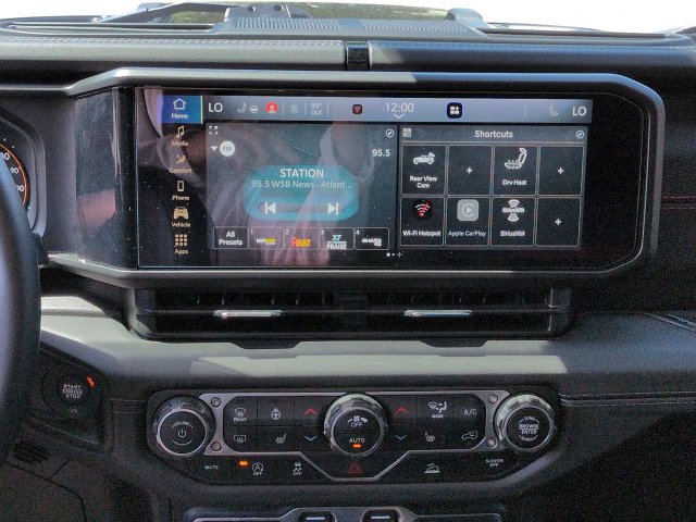 Used 2024 Jeep Wrangler Unlimited Rubicon w/ Convenience Group AWD/4WD image 21