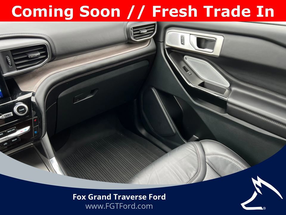 Certified 2023 Ford Explorer Platinum w/ Technology Package AWD/4WD image 38