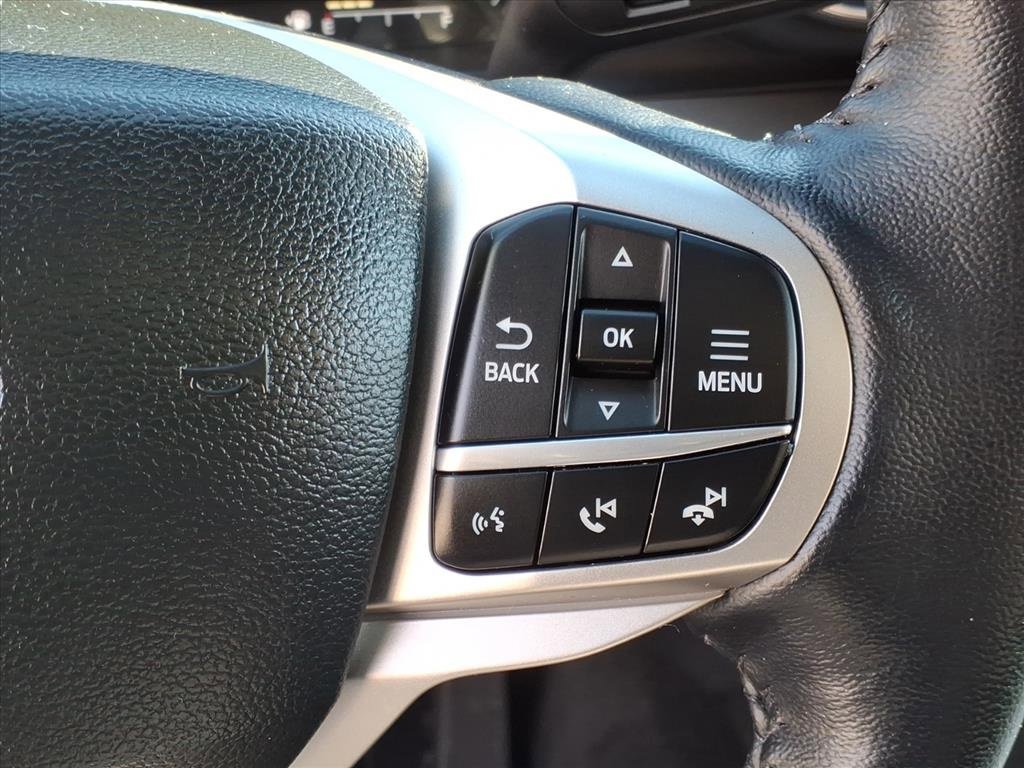 Certified 2022 Ford Explorer XLT w/ Equipment Group 202A image 26