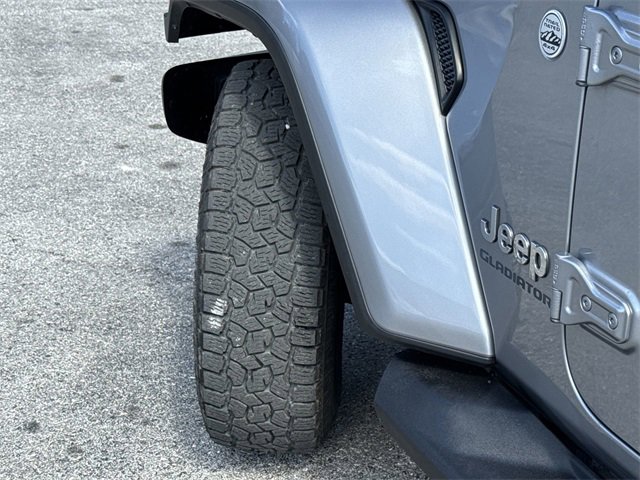Used 2021 Jeep Gladiator Overland w/ Popular Equipment Package image 48