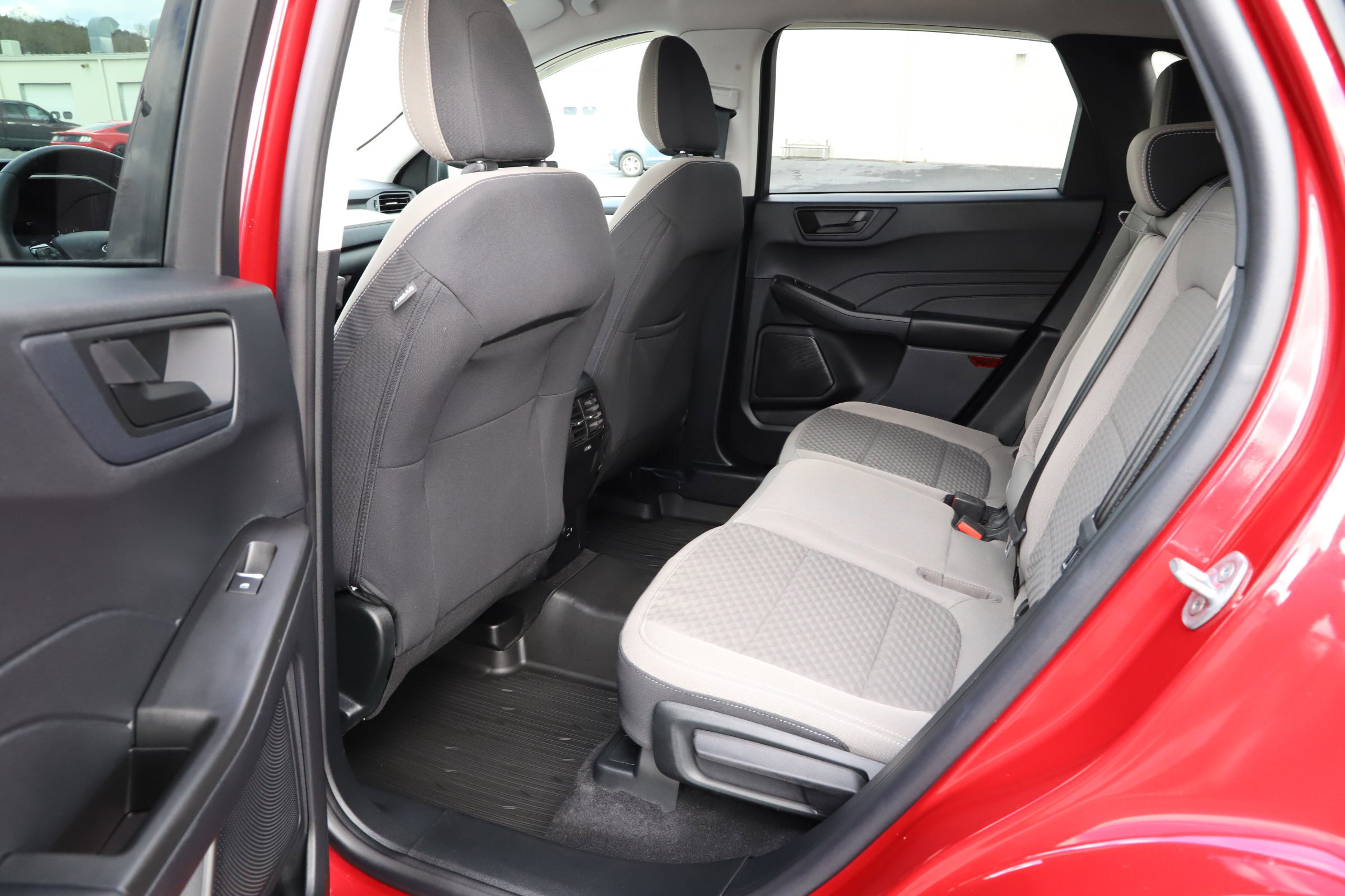 Certified 2022 Ford Escape SE w/ Convenience Package image 16