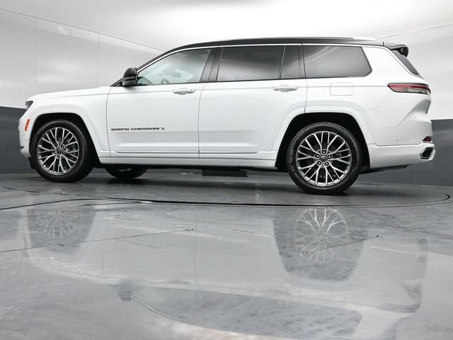 Used 2023 Jeep Grand Cherokee L Summit AWD/4WD image 42
