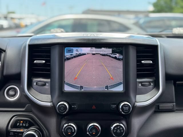 Used 2022 RAM 1500 Big Horn AWD/4WD image 3