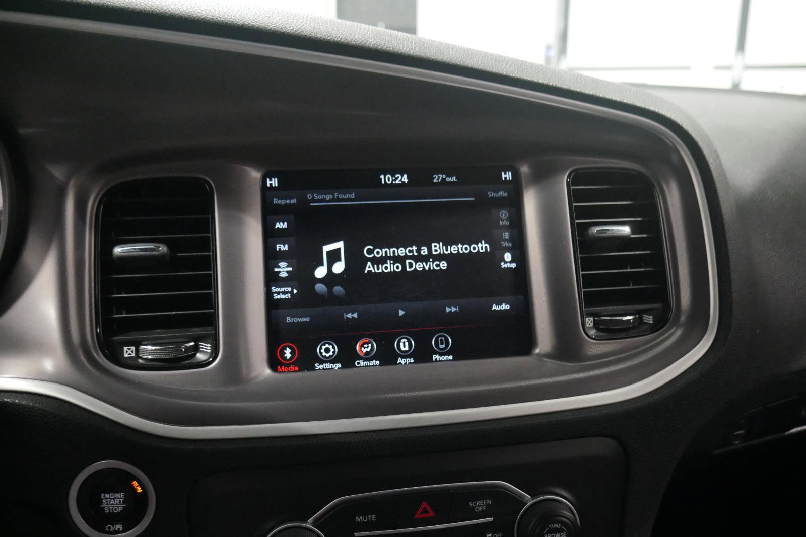 Used 2022 Dodge Charger SXT w/ Blacktop Package image 22