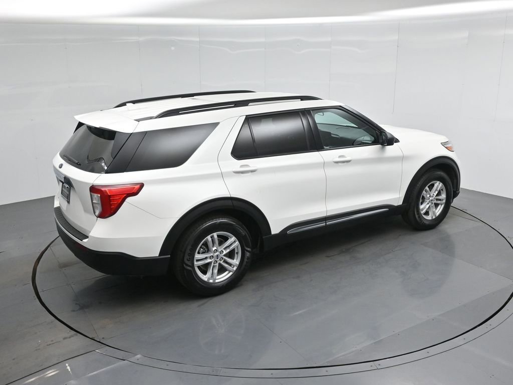 Certified 2022 Ford Explorer XLT image 12