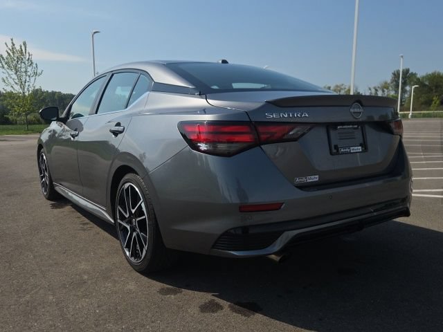 Used 2024 Nissan Sentra SR FWD image 10