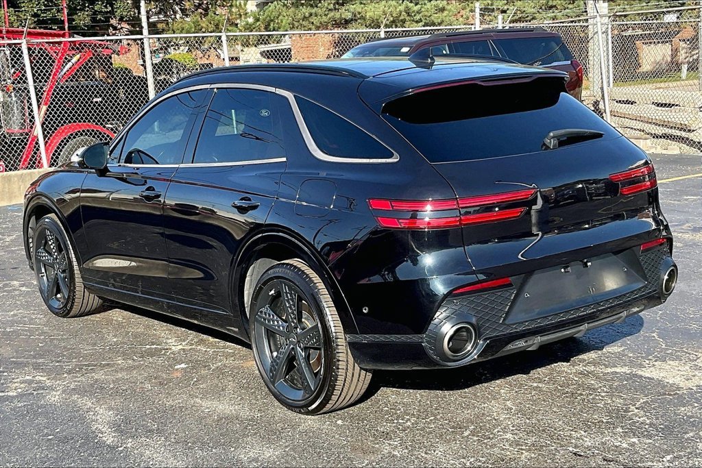 Used 2024 Genesis GV70 2.5T w/ Sport Prestige Package AWD/4WD image 10