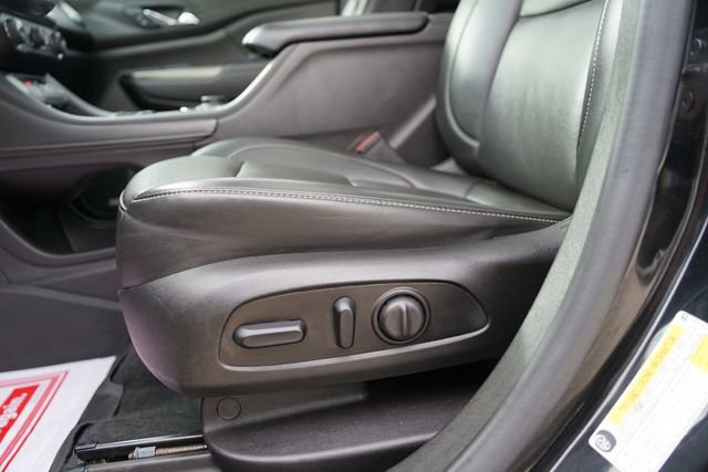 Used 2021 GMC Acadia SLT w/ Technology Package image 12