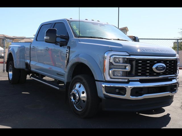 Certified 2024 Ford F450 Lariat w/ FX4 Off-Road Package image 4