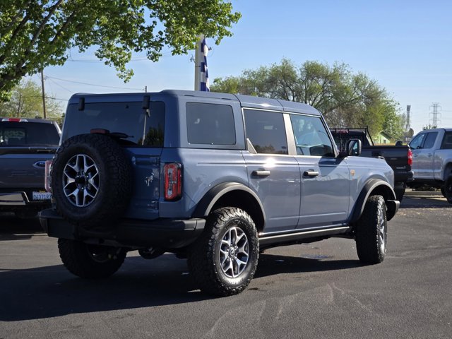 Certified 2025 Ford Bronco Badlands AWD/4WD image 4