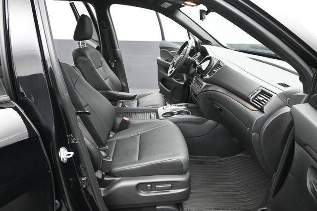 Used 2023 Honda Passport EX-L image 31