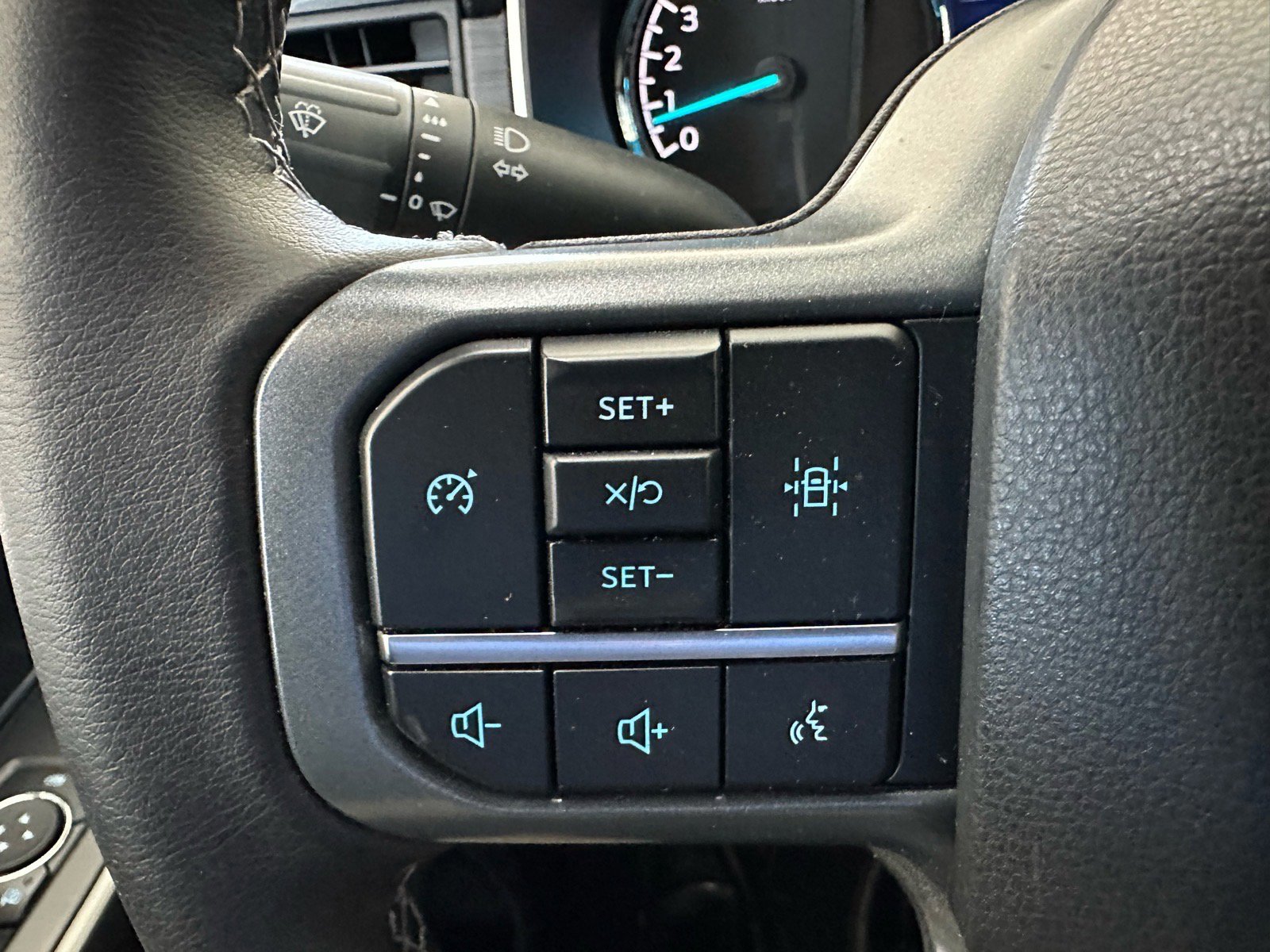 Certified 2023 Ford F150 XLT w/ Equipment Group 302A High image 38