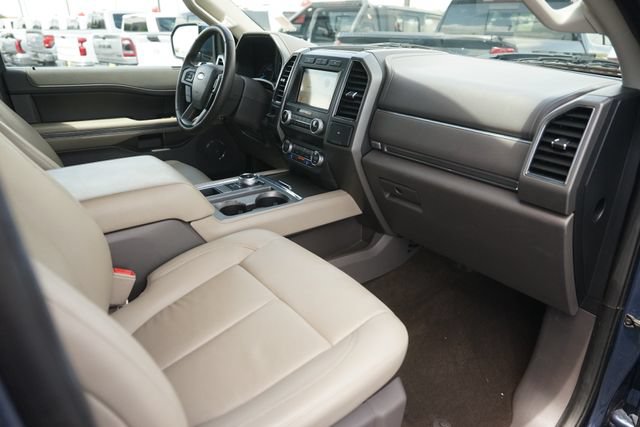Certified 2019 Ford Expedition Max XLT w/ Equipment Group 202A RWD image 19
