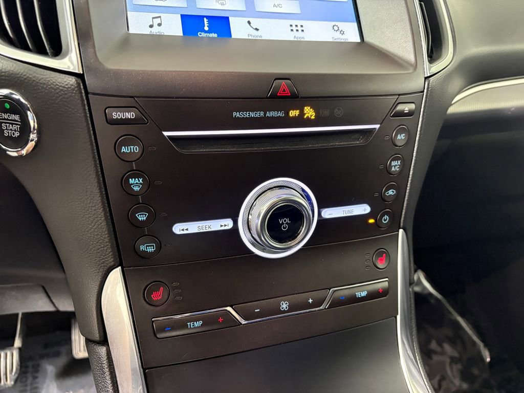 Certified 2019 Ford Edge Titanium image 20