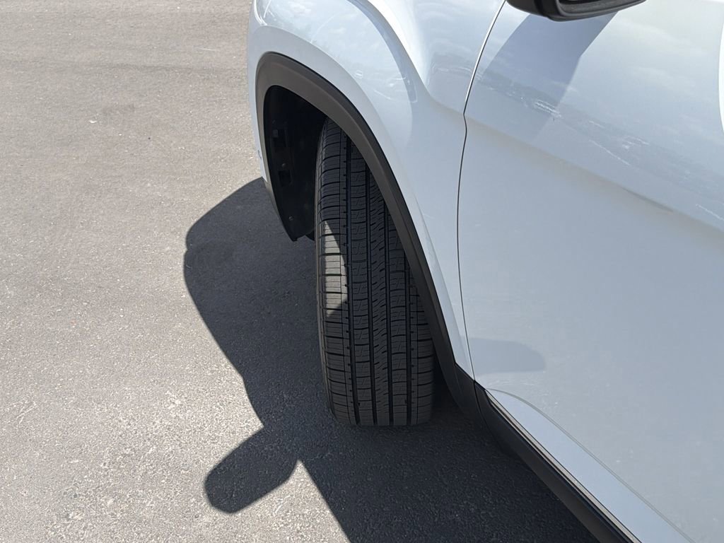 Used 2021 Volkswagen Atlas SEL Premium AWD/4WD image 34