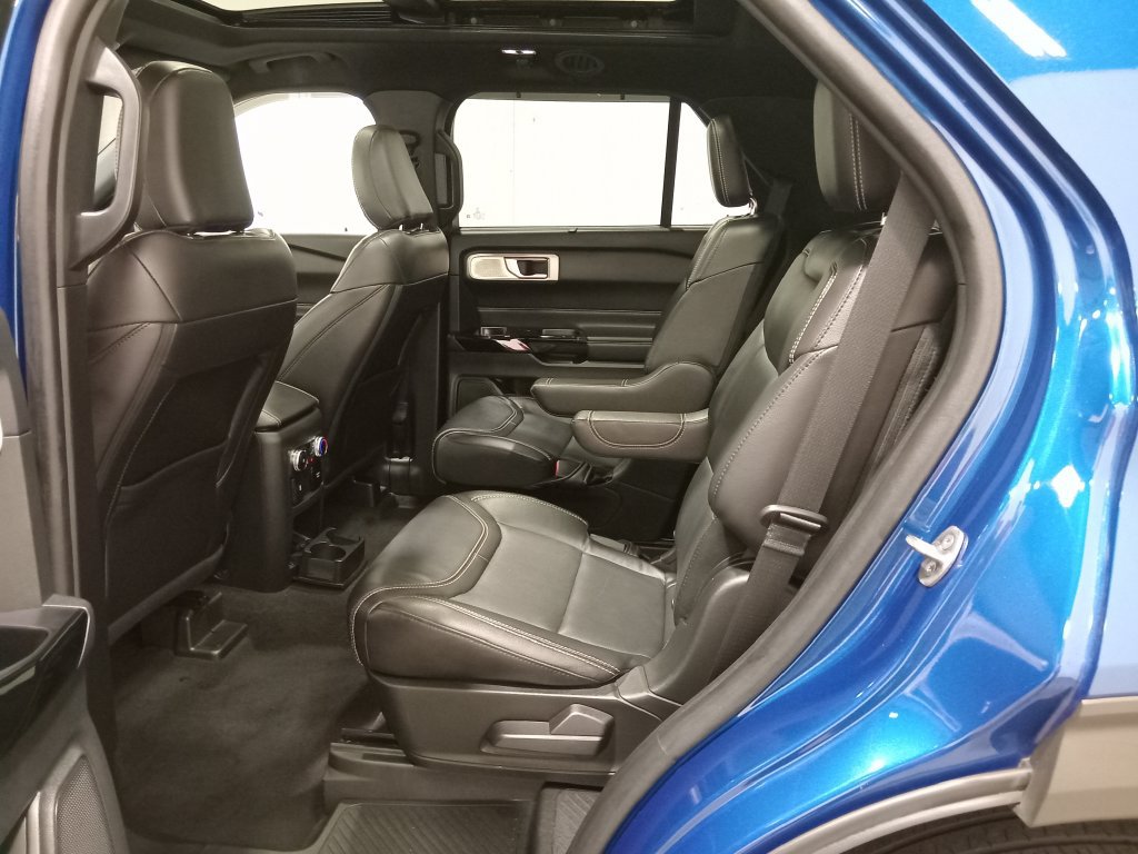 Certified 2022 Ford Explorer ST w/ Equipment Group 401A AWD/4WD image 15