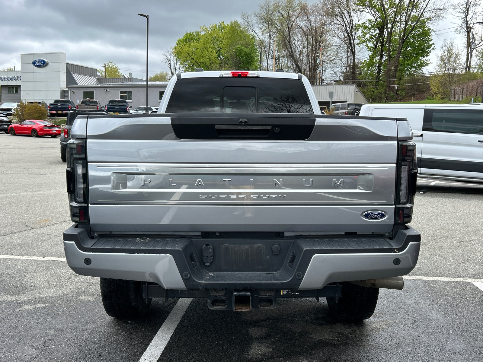 Certified 2022 Ford F350 Platinum AWD/4WD image 2