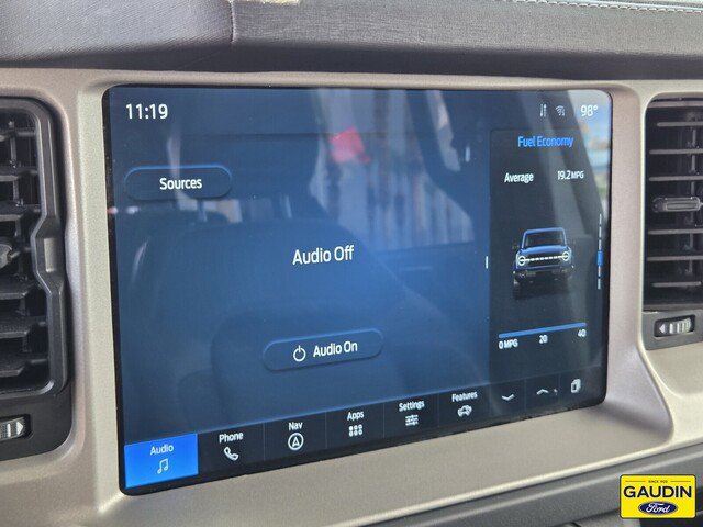 Certified 2025 Ford Bronco Outer Banks AWD/4WD image 21