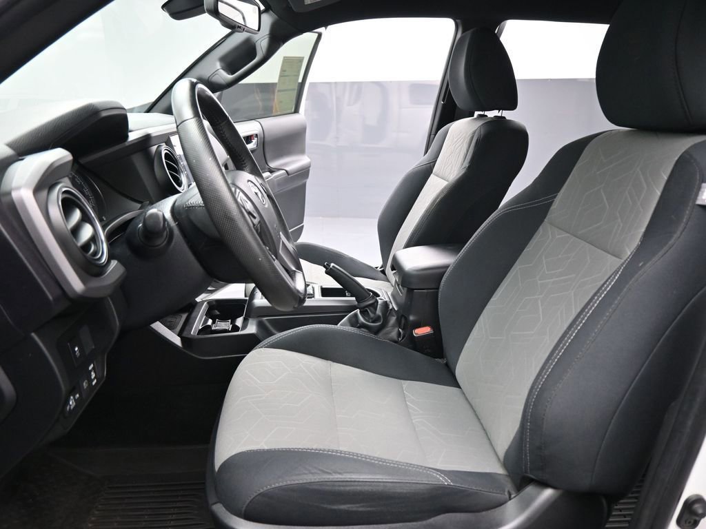 Used 2022 Toyota Tacoma TRD Sport image 35