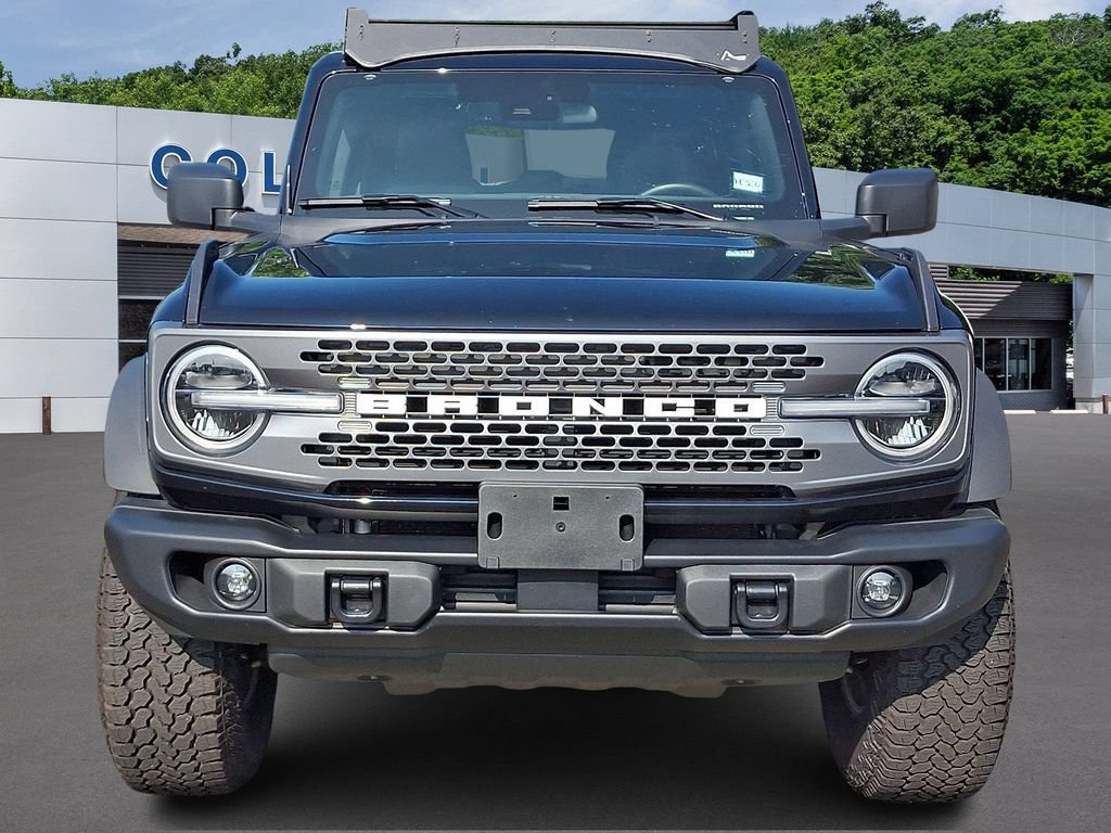 Certified 2025 Ford Bronco Badlands w/ Sasquatch Package AWD/4WD image 2
