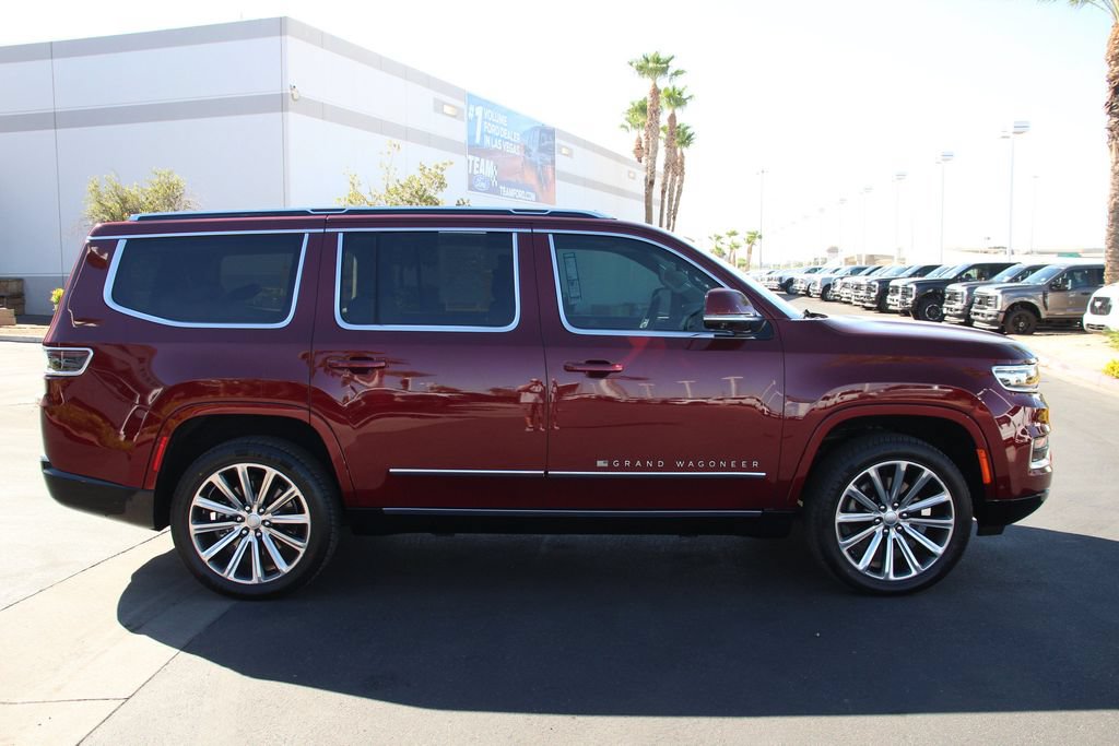 Used 2022 Jeep Grand Wagoneer Series II w/ Convenience Group III AWD/4WD image 10