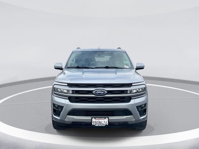 Certified 2022 Ford Expedition XLT RWD image 5