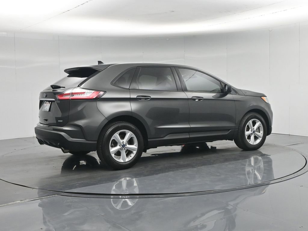 Certified 2019 Ford Edge SE FWD image 28