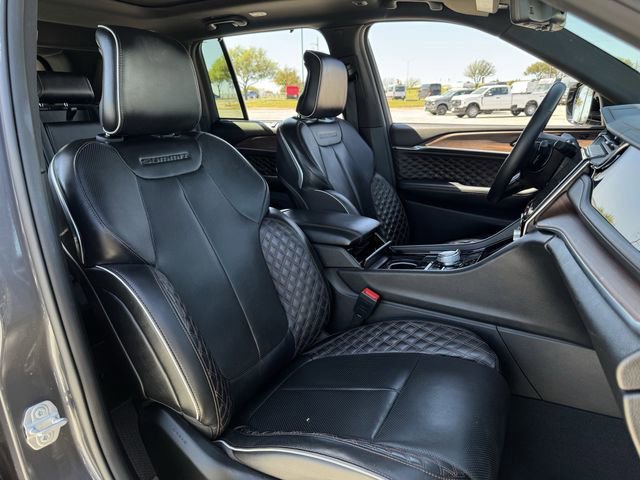 Used 2022 Jeep Grand Cherokee Summit w/ Advanced Protech Group IV image 31