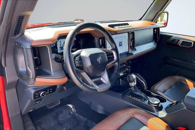 Certified 2024 Ford Bronco Outer Banks w/ Sasquatch Package AWD/4WD image 14
