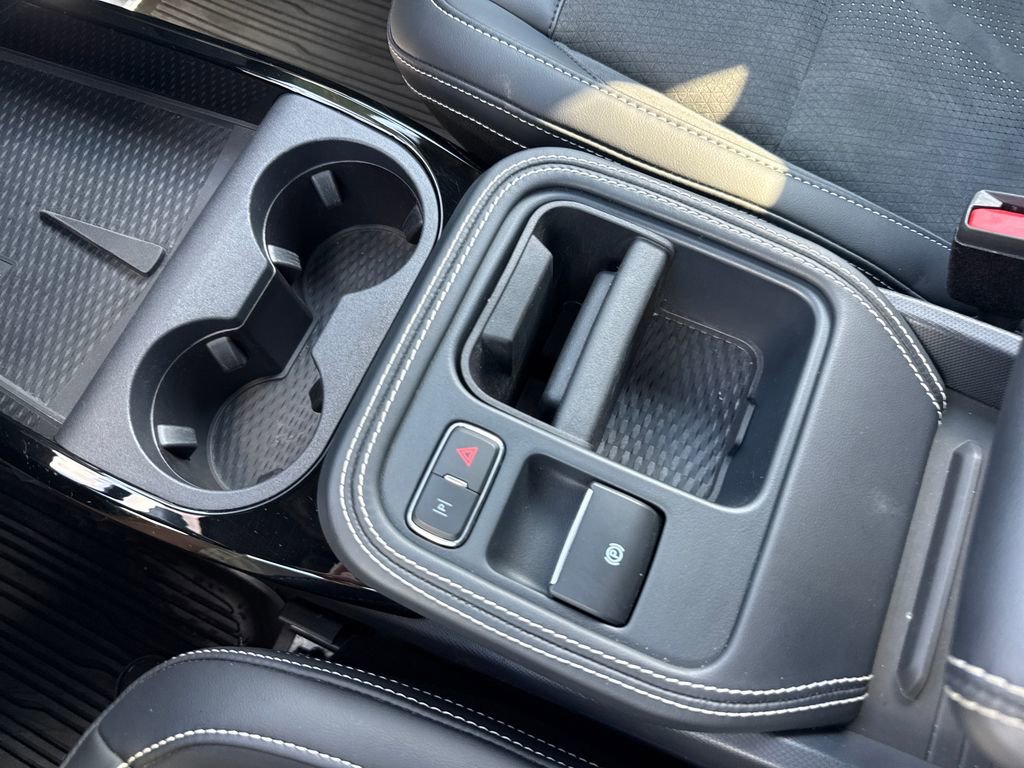 Certified 2025 Ford Mustang Mach-E GT image 26