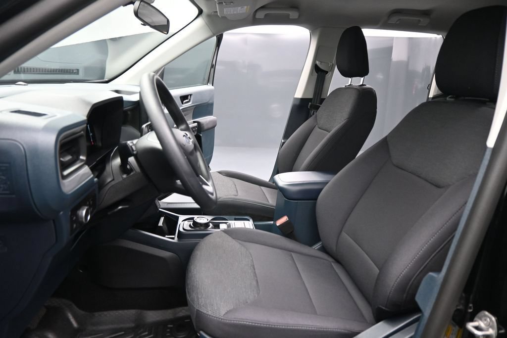 Certified 2025 Ford Maverick XL FWD image 9